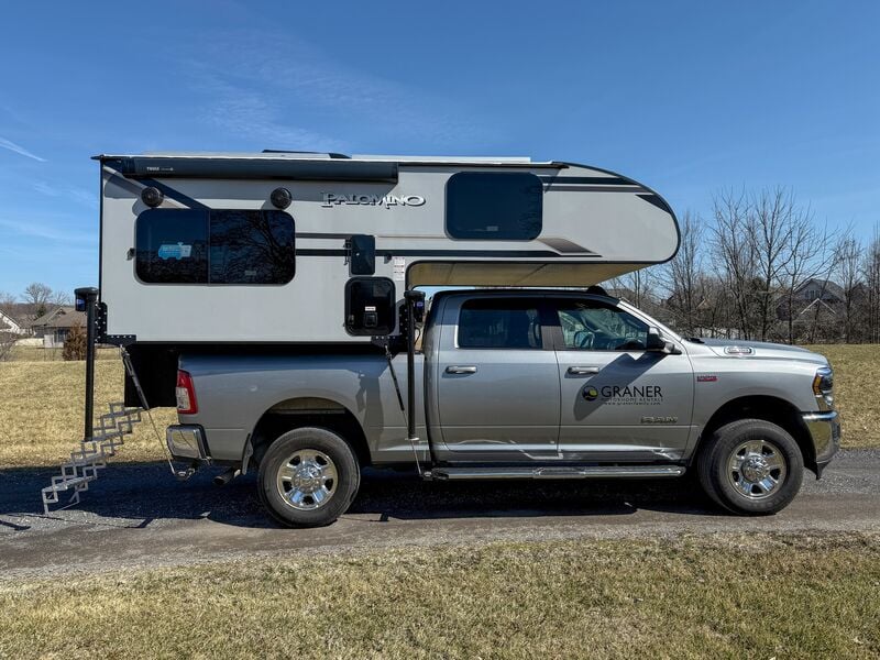 Graner Motorhome Rentals Blue