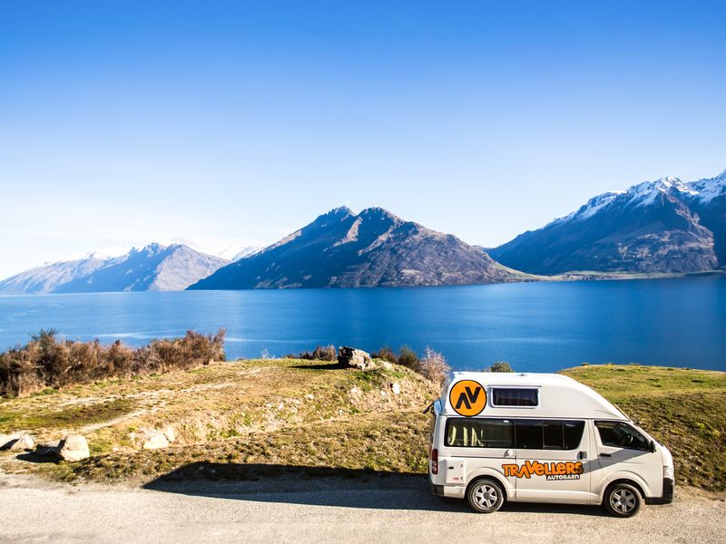 Camper von Travellers Autobarn in Neuseeland